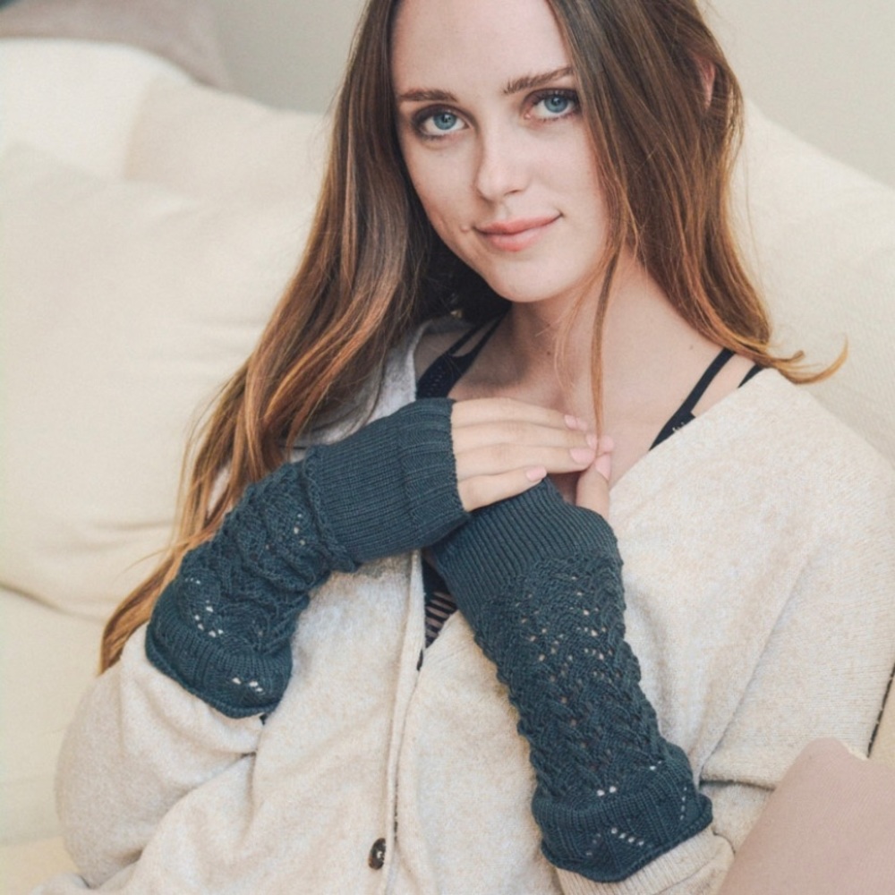 🦄 Host Pick 🦄 Knitted Arm Warmers Jean Blue